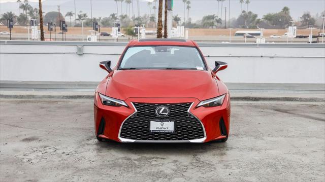 2023 Lexus IS 300 300