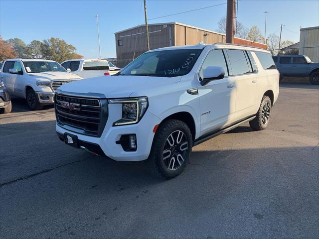 2023 GMC Yukon XL 4WD AT4