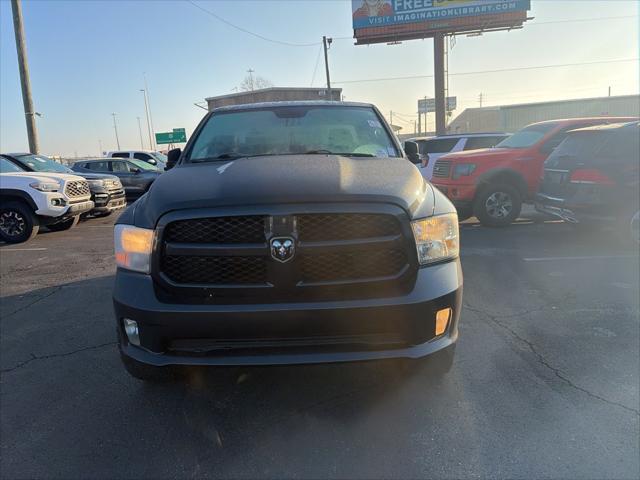 2017 RAM 1500 Express Quad Cab 4x4 64 Box