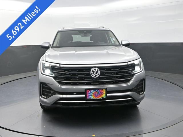 2025 Volkswagen Atlas 2.0T SEL Premium R-Line 2025 Volkswagen Atlas 2.0T SEL Premium R-Line