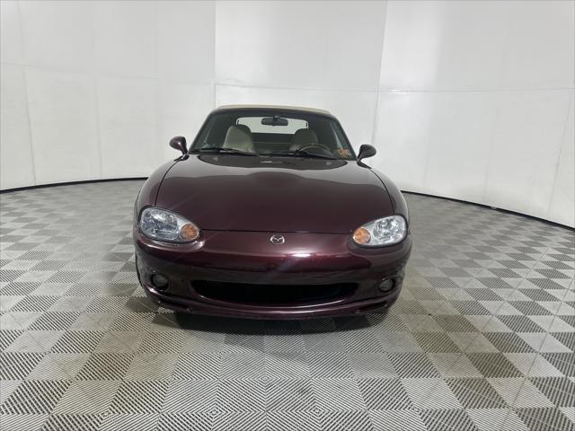 2000 Mazda MX-5 Miata 