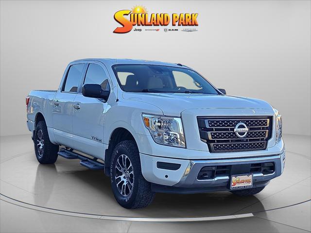 2021 Nissan TITAN Crew Cab SV 4x4 2021 Nissan TITAN Crew Cab SV 4x4