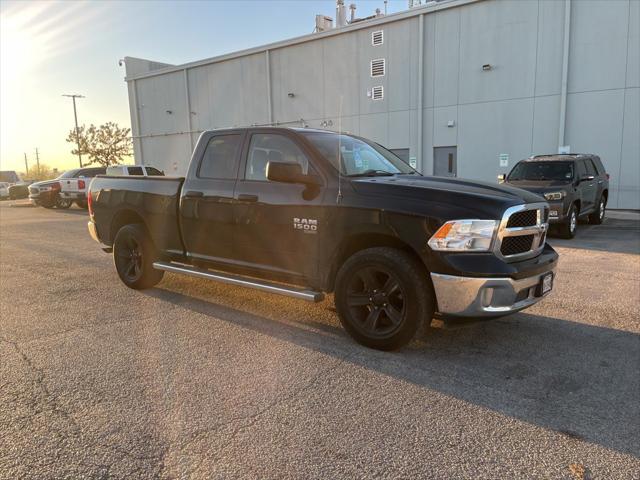 2020 RAM 1500 Classic Tradesman Quad Cab 4x2 64 Box 2020 RAM 1500 Classic Tradesman Quad Cab 4x2 64 Box