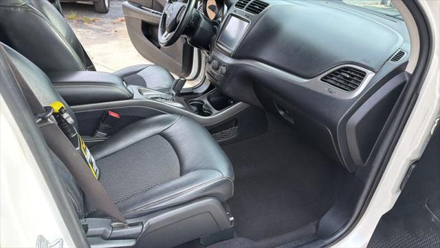 2017 Dodge Journey Crossroad Plus