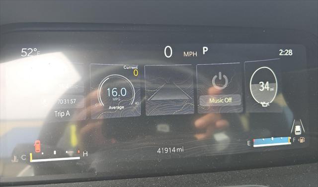 2023 Jeep Grand Cherokee L Laredo 4x4