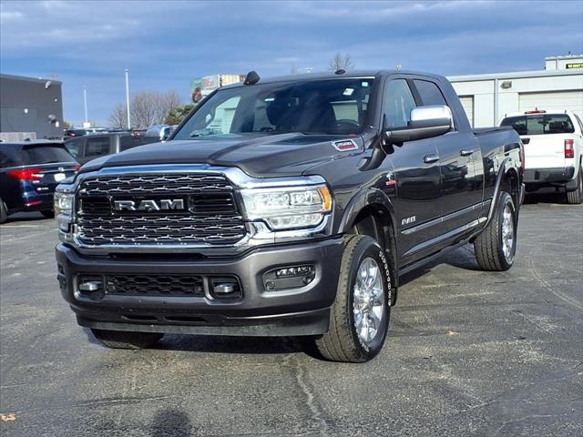 2022 RAM 2500 Limited Mega Cab 4x4 64 Box 2022 RAM 2500 Limited Mega Cab 4x4 64 Box