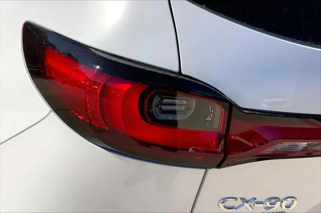 2026 Mazda X-90 3.3 Turbo Select