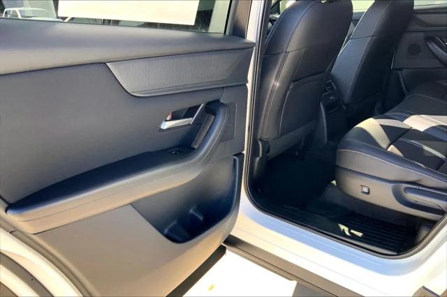 2026 Mazda X-90 3.3 Turbo Select