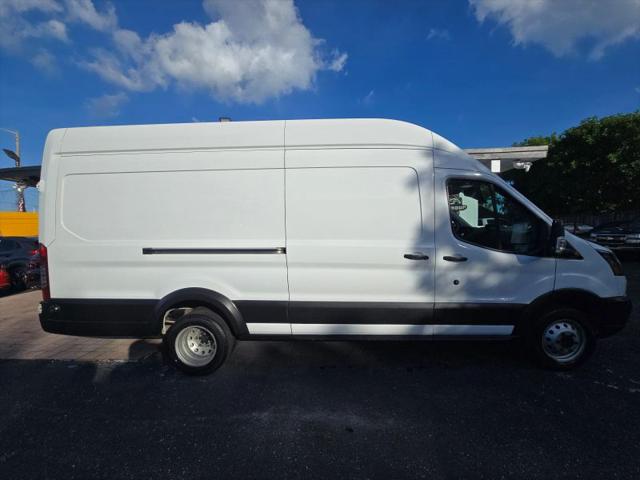 2019 Ford Transit Extended Length w/Sliding Side Door w/9950-lb GVWR