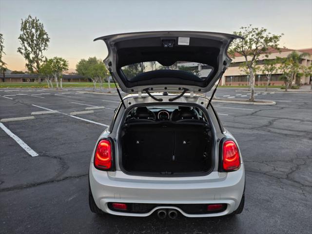 2018 MINI Hardtop Cooper S
