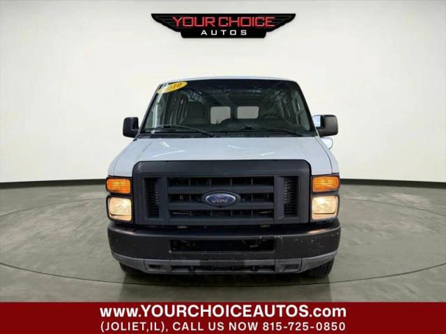 2010 Ford E-350 Super Duty Base