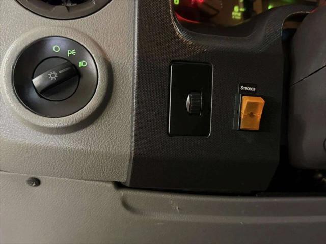 2010 Ford E-350 Super Duty Base