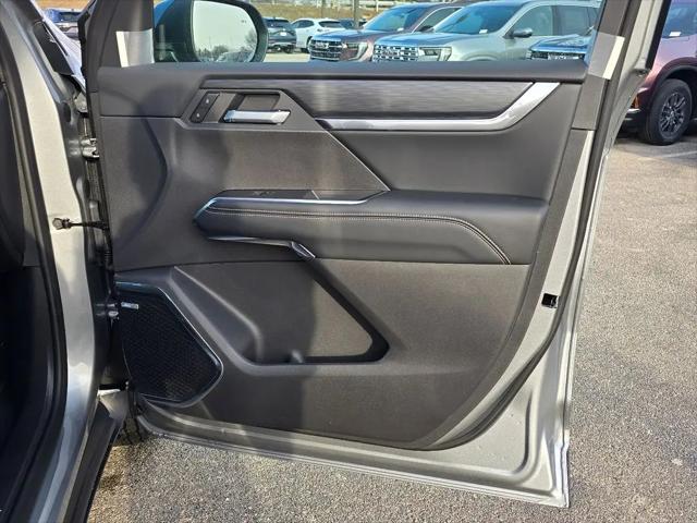 2026 GMC Acadia Elevation AWD