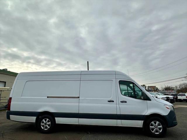 2019 Mercedes-Benz Sprinter 2500 High Roof V6