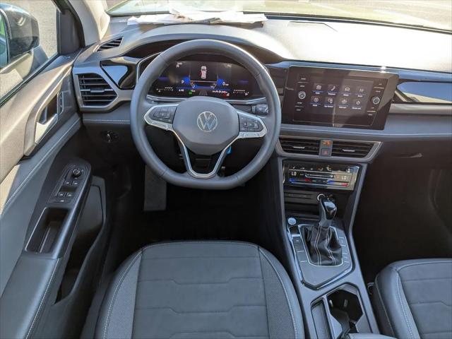 2026 Volkswagen Taos SE Black