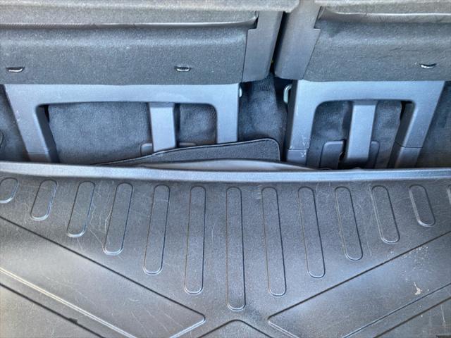 2023 Kia Carnival MPV LX Seat Package