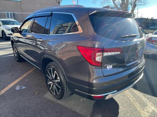 2021 Honda Pilot AWD Touring 8 Passenger