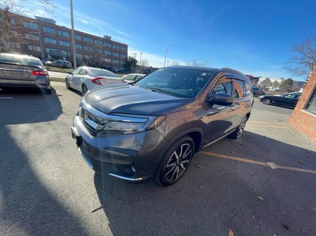 2021 Honda Pilot AWD Touring 8 Passenger