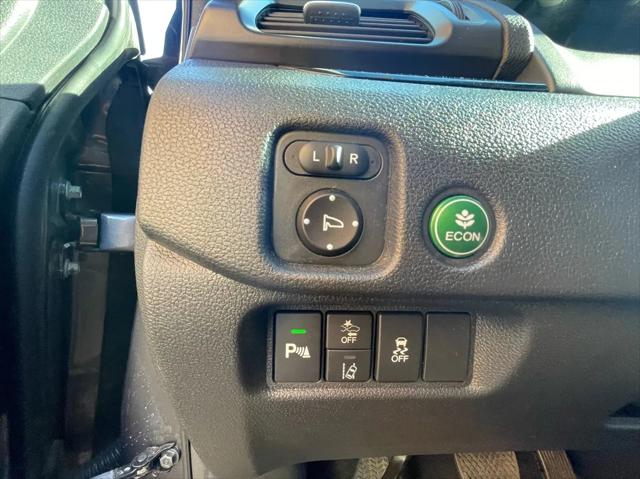 2021 Honda Pilot AWD Touring 8 Passenger