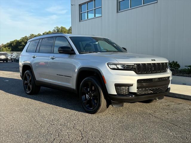 2025 Jeep Grand Cherokee L Altitude X 4x4 2025 Jeep Grand Cherokee L Altitude X 4x4