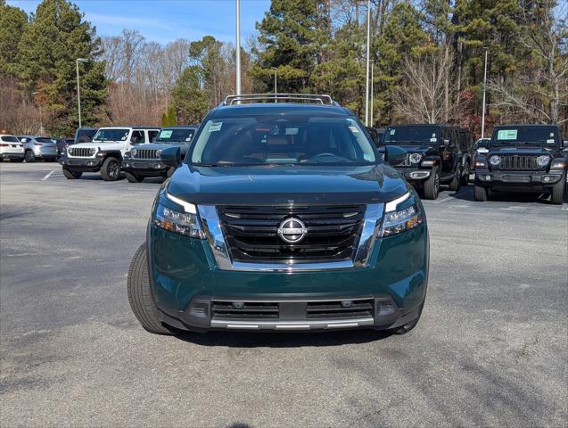 2023 Nissan Pathfinder Platinum 4WD