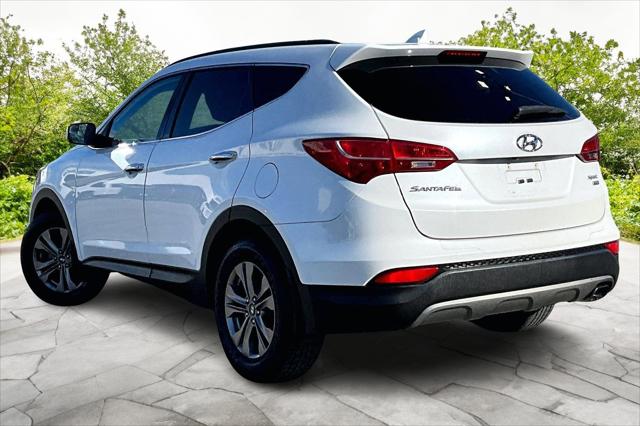 2016 Hyundai Santa Fe Sport 2.4L 2016 Hyundai Santa Fe Sport 2.4L