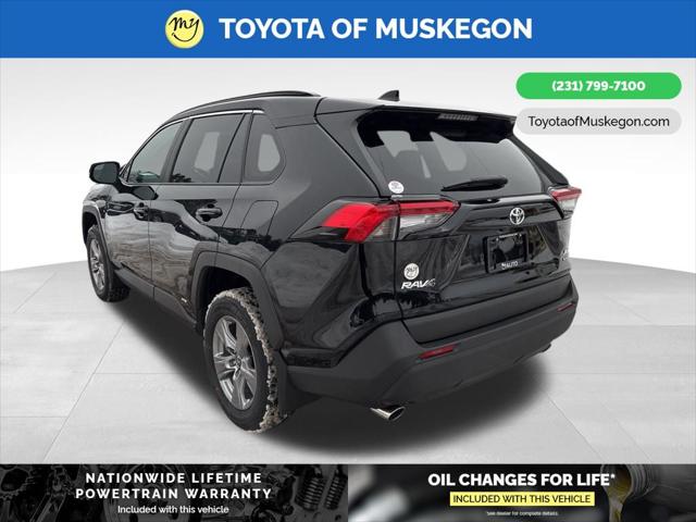 2025 Toyota RAV4 Hybrid XLE