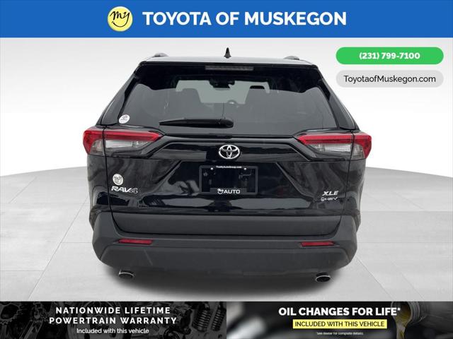 2025 Toyota RAV4 Hybrid XLE