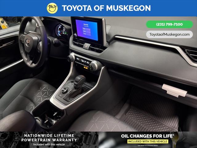 2025 Toyota RAV4 Hybrid XLE