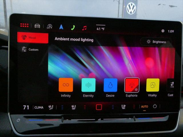 2026 Volkswagen Golf GTI SE