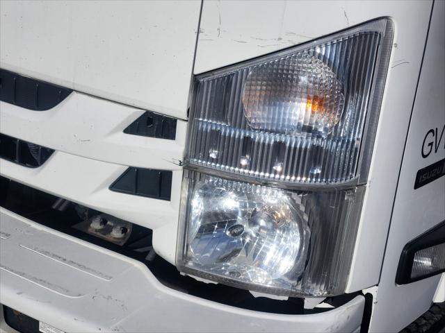 2019 Isuzu NPR Unknown