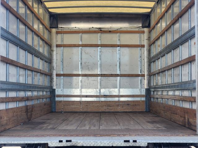 2019 Isuzu NPR Unknown