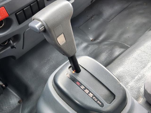 2019 Isuzu NPR Unknown