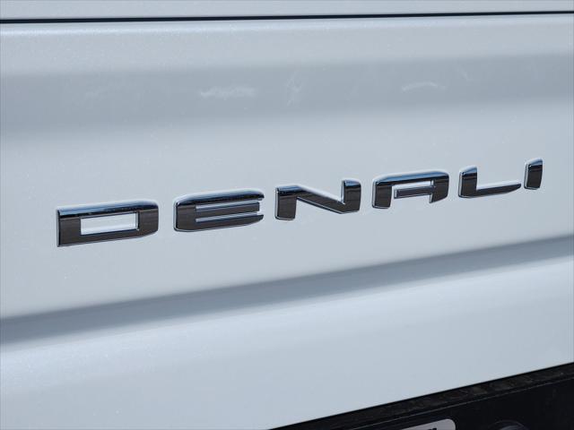 2026 GMC Sierra 2500HD Crew Cab, Standard Bed, Denali, 4WD
