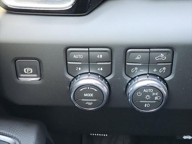 2026 GMC Sierra 2500HD Crew Cab, Standard Bed, Denali, 4WD