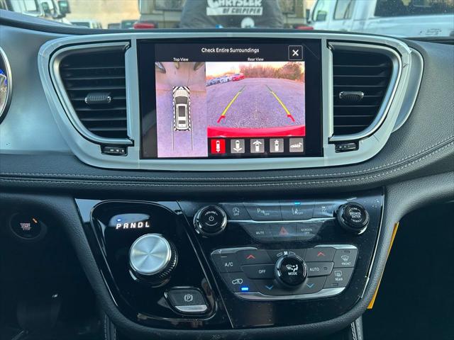 2026 Chrysler Pacifica Limited AWD