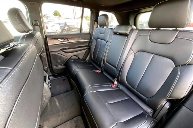 2025 Jeep Grand Cherokee Limited 4x4
