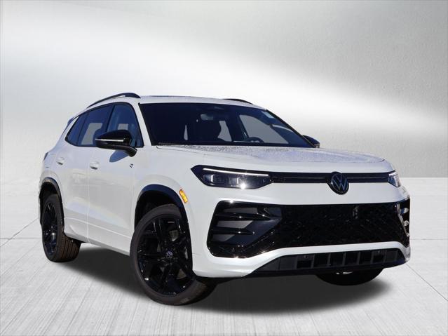 2026 Volkswagen Tiguan SE R-Line Black for sale in Topeka, KS