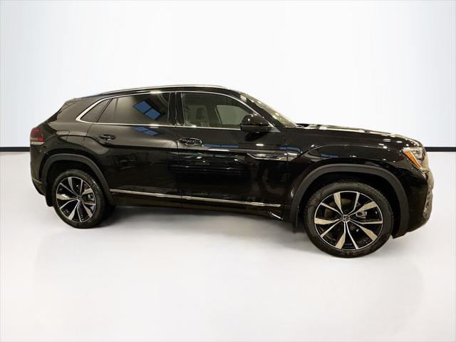 2026 Volkswagen Atlas Cross Sport SEL Premium R-Line