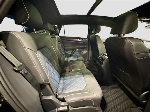 2026 Volkswagen Atlas Cross Sport SEL Premium R-Line