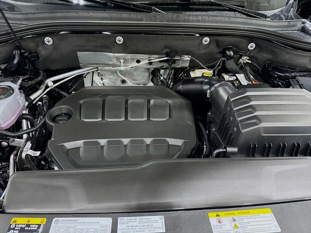 2026 Volkswagen Atlas Cross Sport SEL Premium R-Line