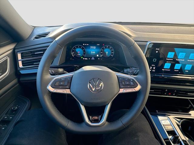 2026 Volkswagen Atlas Cross Sport SEL Premium R-Line