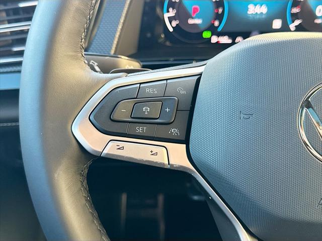 2026 Volkswagen Atlas Cross Sport SEL Premium R-Line