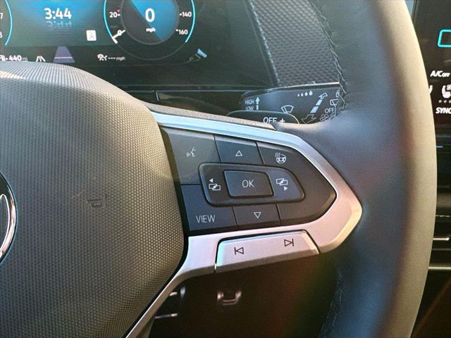 2026 Volkswagen Atlas Cross Sport SEL Premium R-Line