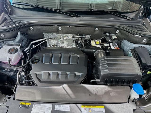 2026 Volkswagen Atlas Cross Sport SEL Premium R-Line