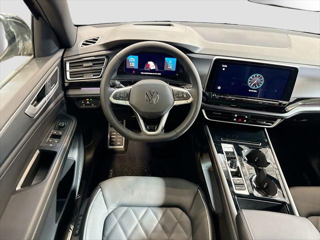 2026 Volkswagen Atlas Cross Sport SEL Premium R-Line