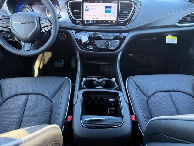 2026 Chrysler Pacifica Limited AWD
