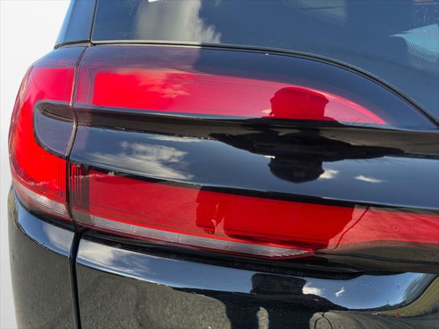 2026 Chrysler Pacifica Limited AWD