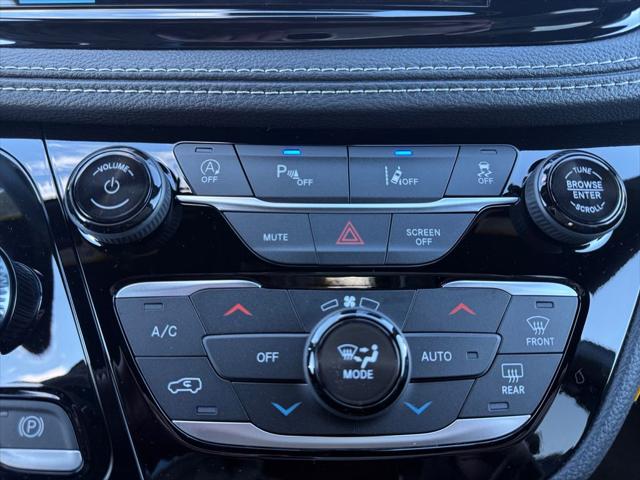 2026 Chrysler Pacifica Limited AWD
