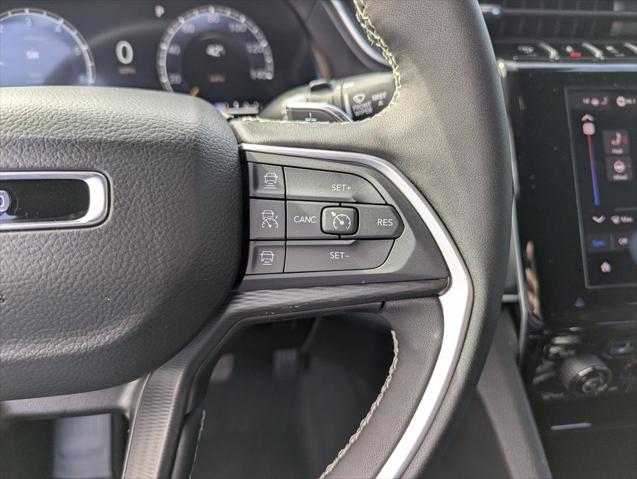 2025 Jeep Grand Cherokee Altitude 4x2